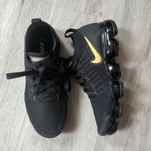 Womens Nike Black and Gold VaporMax Running Shoes. Size 8.